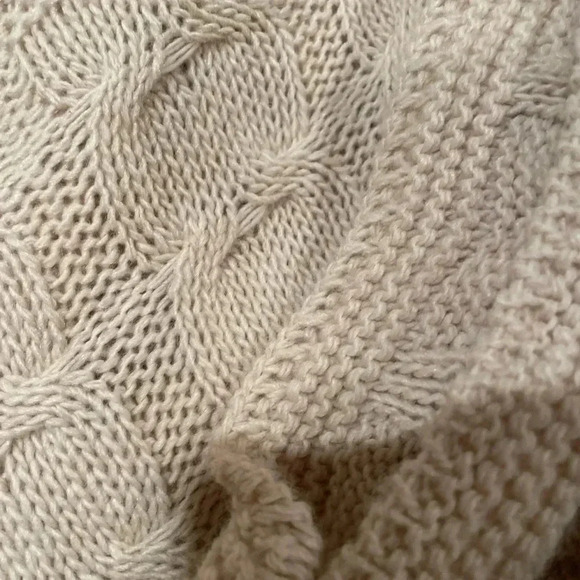 Women’s Minimalist Made in Italy cowl lightweight knit tunic Capsule Old Money - Picture 7 of 8